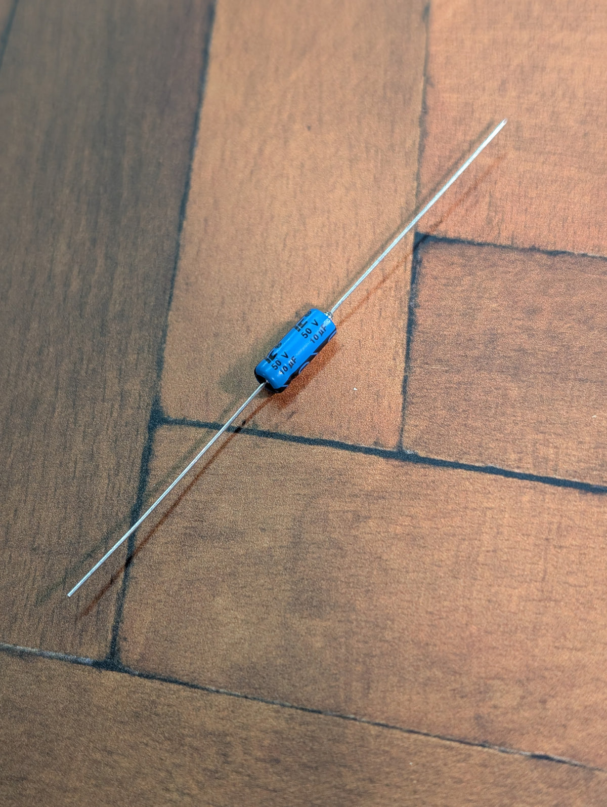 10uF 500V Axial Capacitor