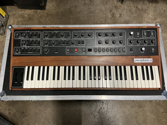 Sequential Circuits Prophet-5