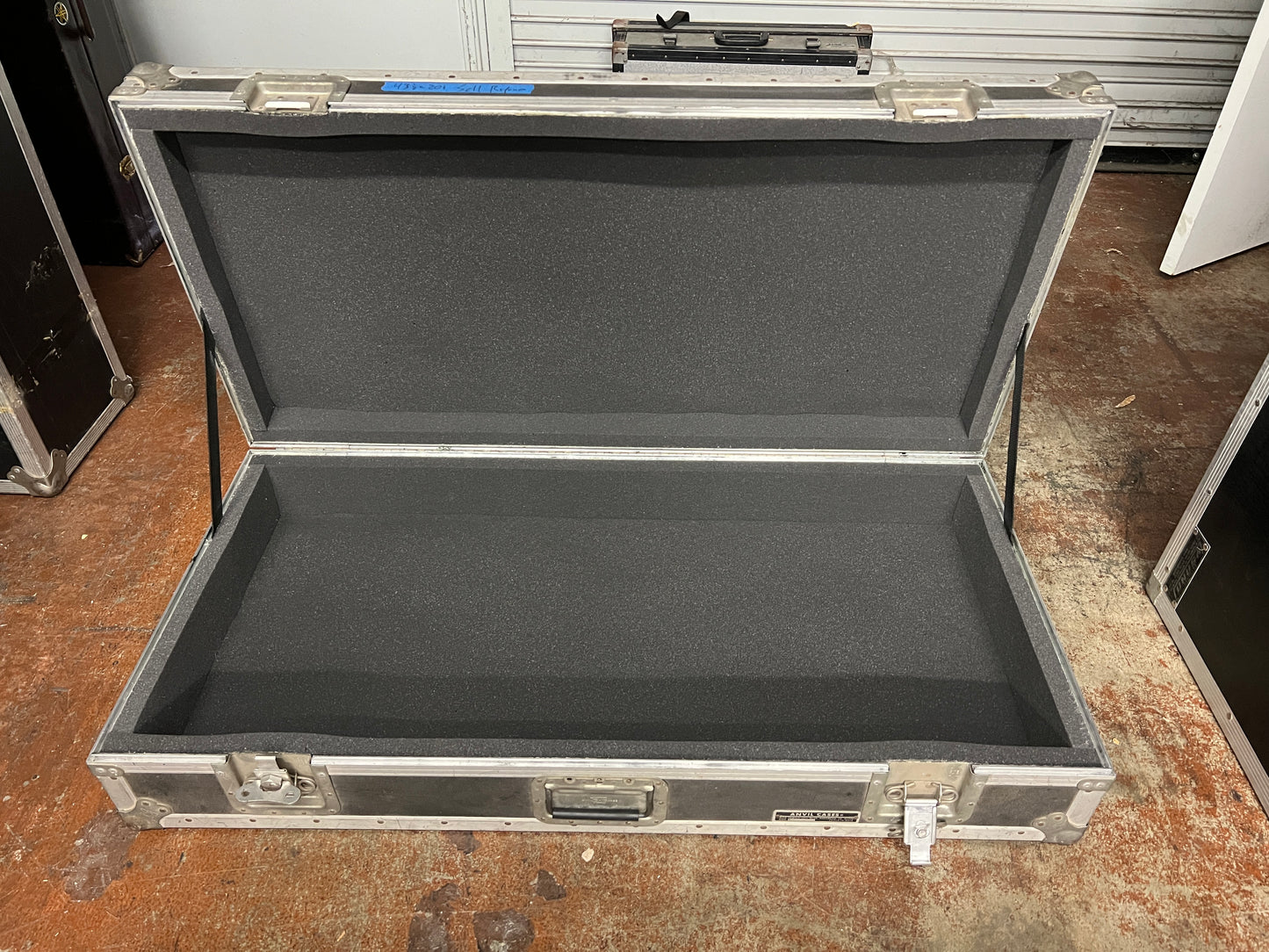 Heavy Duty Foamed Flight Case A-07