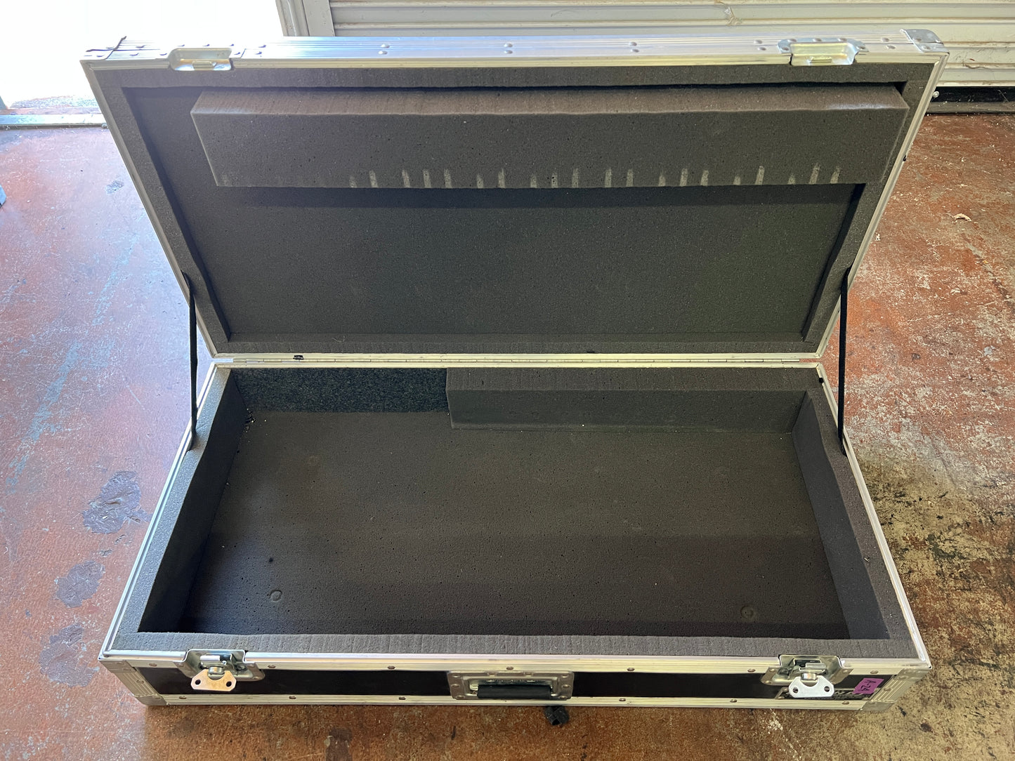 Heavy Duty Foamed Flight Case A-24