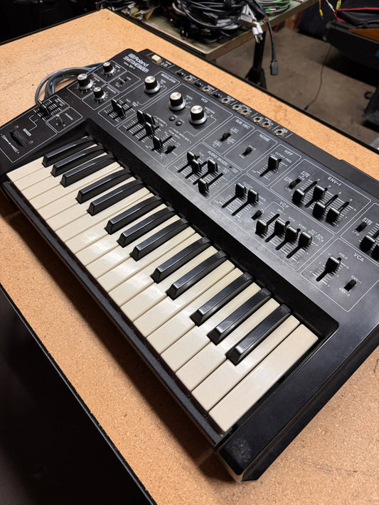 Roland SH-1